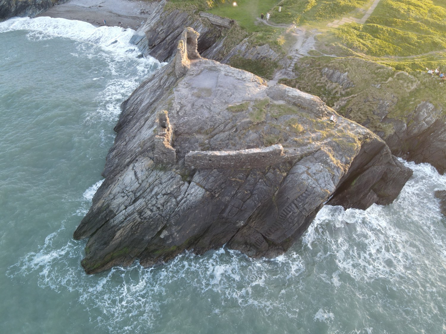 Rocky outcrop and waves at the Black Castle headland