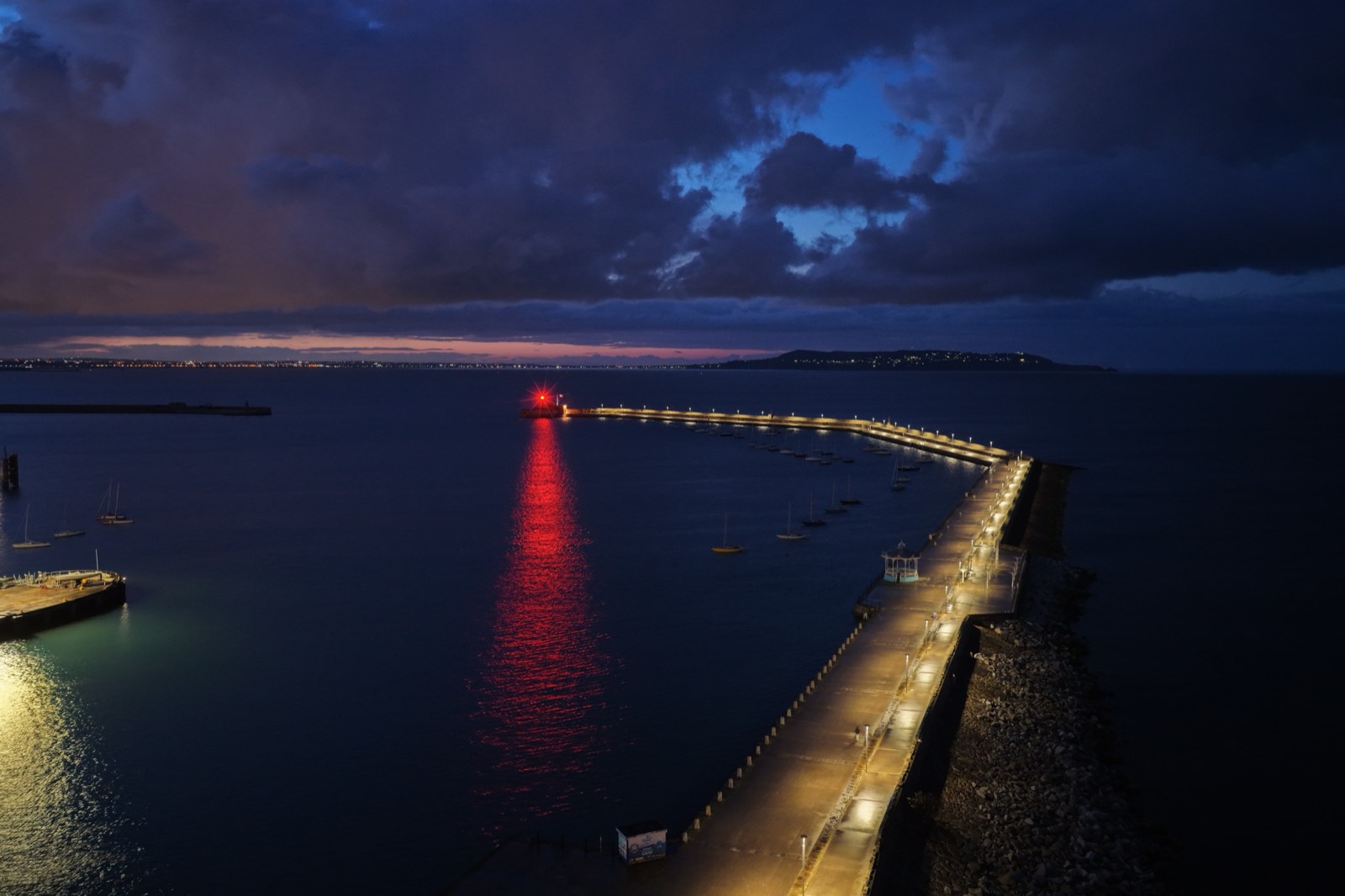 Dún Laoghaire East Pier and harbour lights